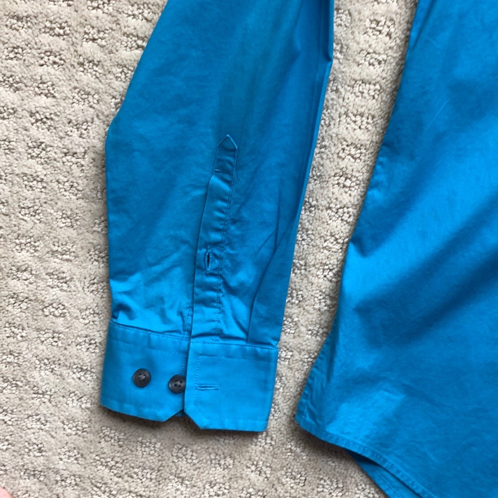 Express Fitted Button Down - image 4